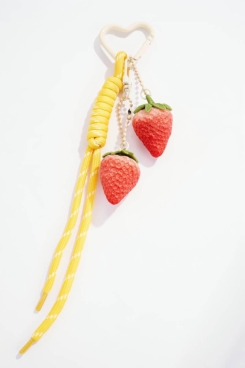 Bag charm and keychain Strawberries PC19